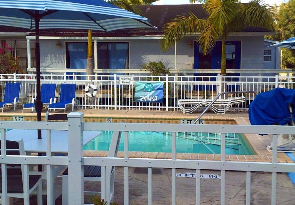 LaBelle The Rivers Edge Motel מראה חיצוני תמונה