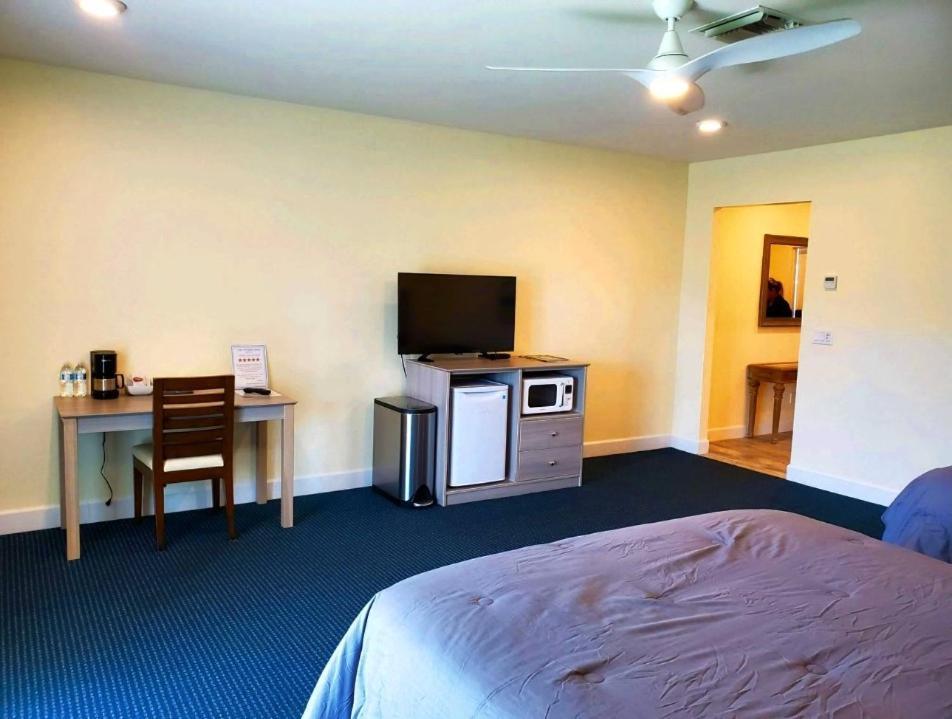 LaBelle The Rivers Edge Motel מראה חיצוני תמונה